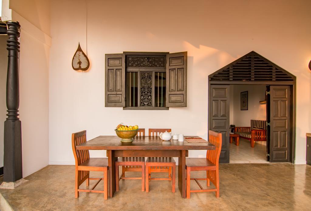 Blue Parrot Beach Villa Ambalangoda  Ngoại thất bức ảnh
