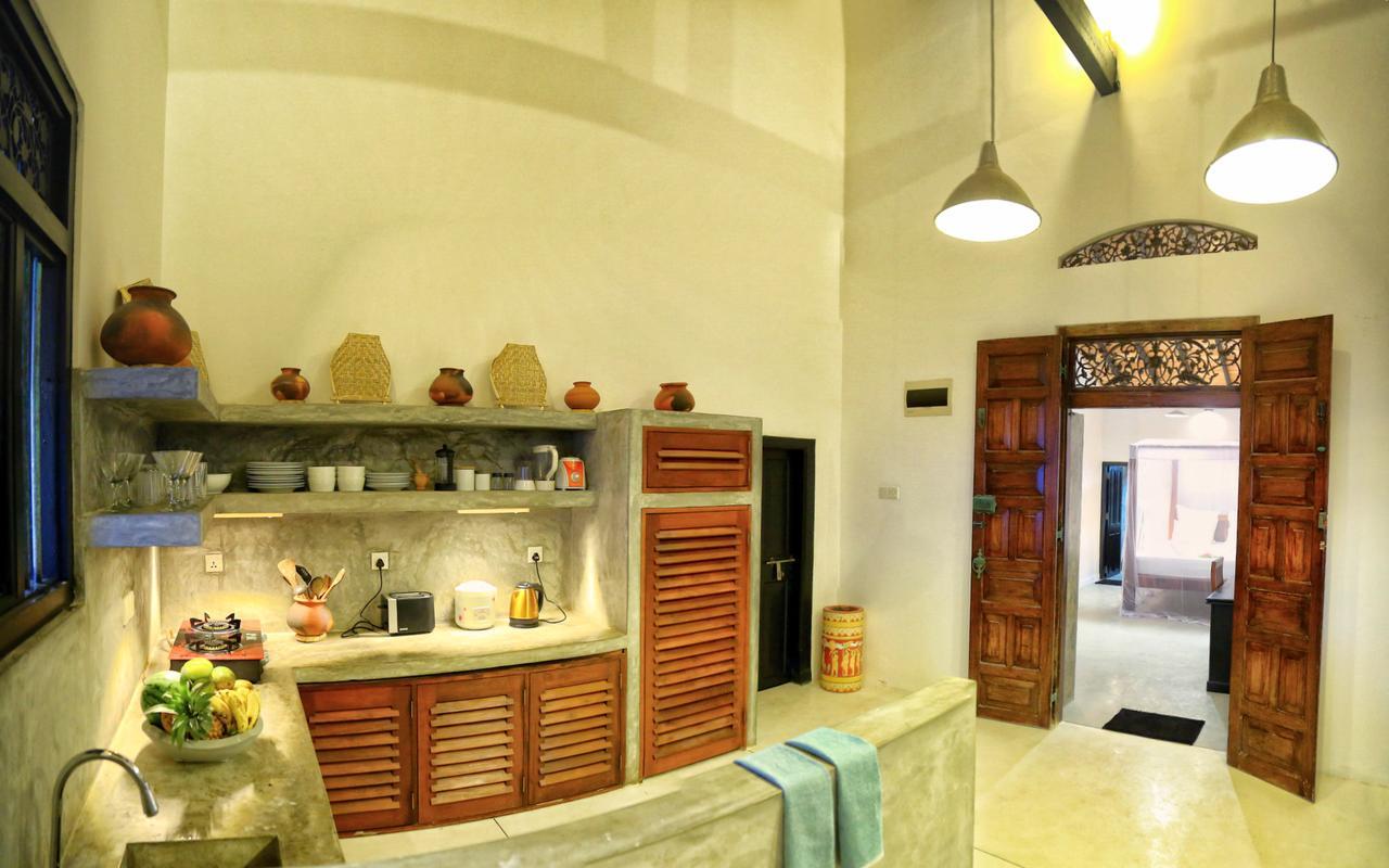 Blue Parrot Beach Villa Ambalangoda  Ngoại thất bức ảnh