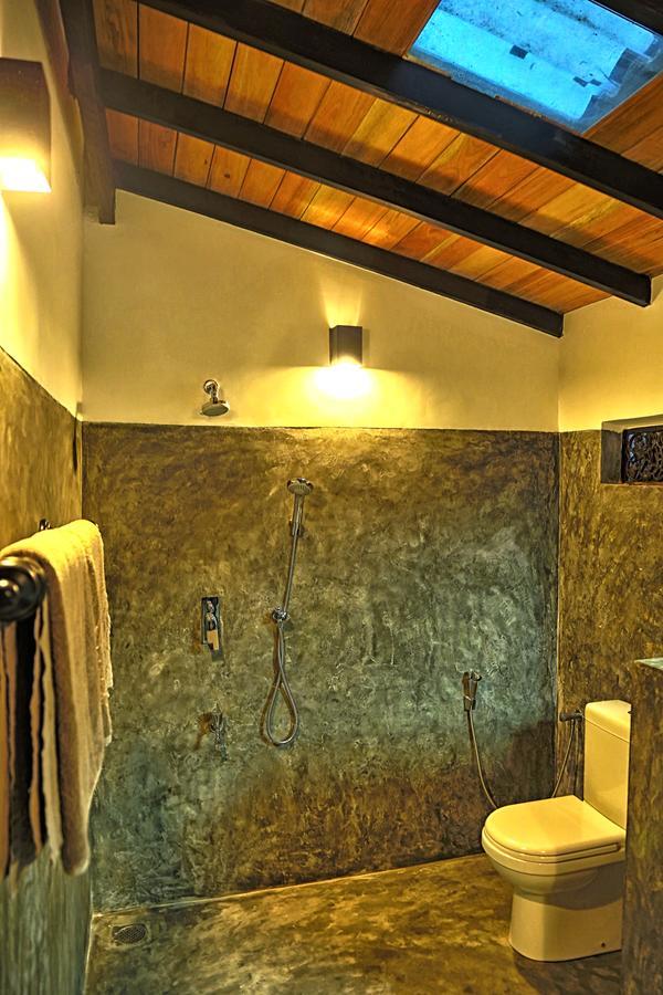 Blue Parrot Beach Villa Ambalangoda  Ngoại thất bức ảnh