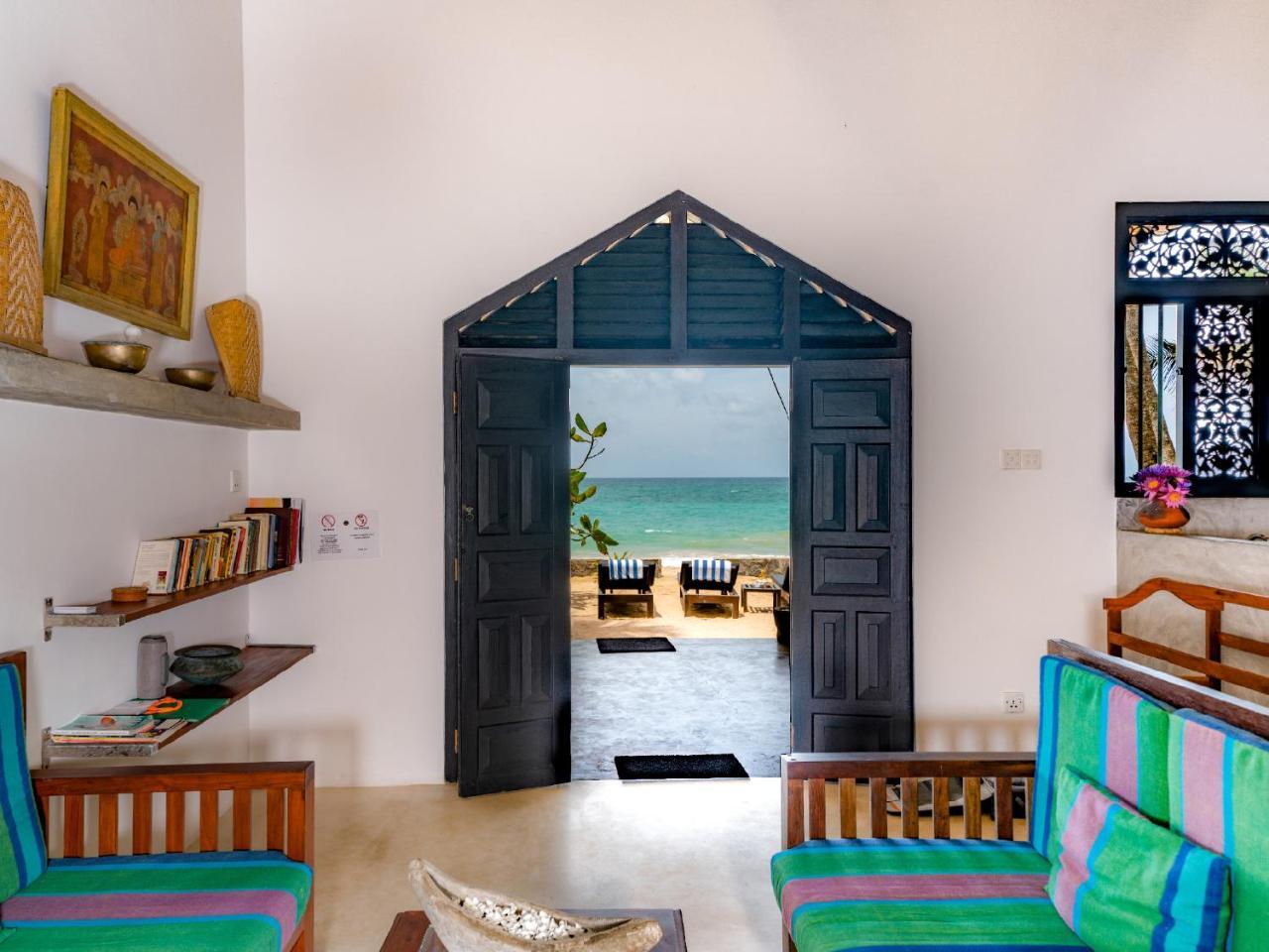 Blue Parrot Beach Villa Ambalangoda  Ngoại thất bức ảnh